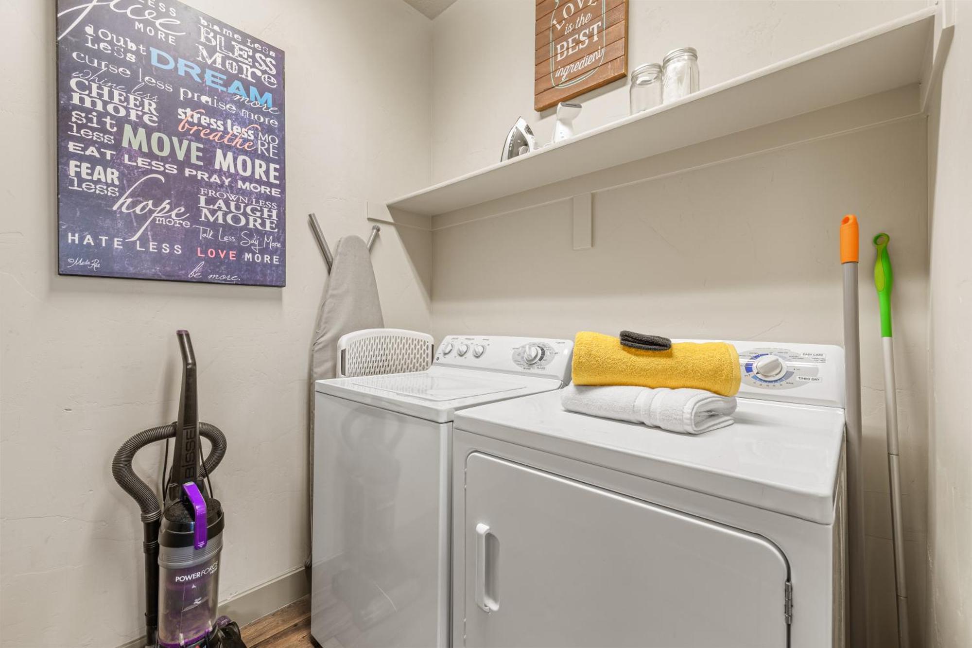 Butterfly Themed Kings Apartment With Private Garage & Access To Lux Hot Tub, Bbq & Gym South Jordan Exteriör bild