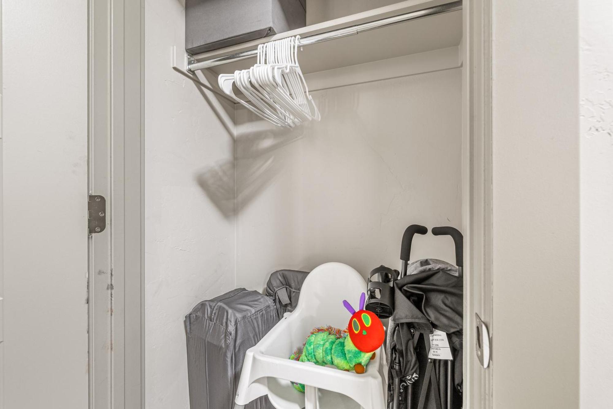 Butterfly Themed Kings Apartment With Private Garage & Access To Lux Hot Tub, Bbq & Gym South Jordan Exteriör bild